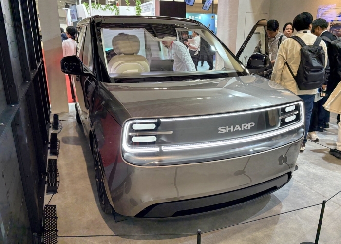 SHAR GREEN CAR